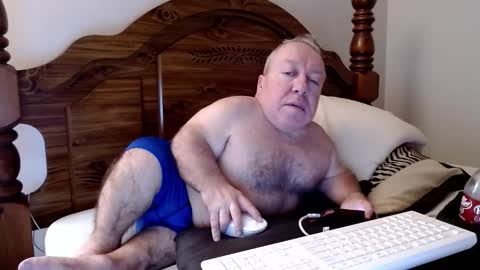 Cute Lil Man online show from January 11, 2026, 5:56 am