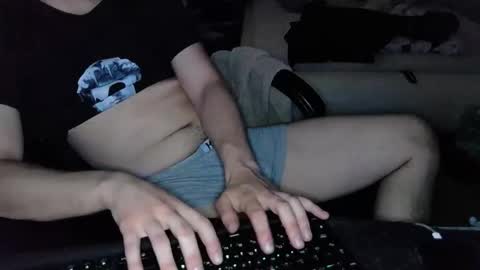 Snapshot of freklogas chatting on May 26, 2026, 4:25 pm freklogas online show from May 26, 2026, 4:25 pm