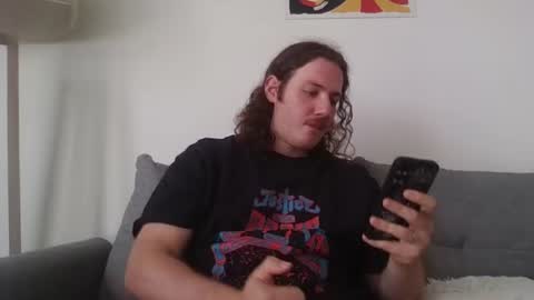 Snapshot of frenchpyth chatting on August 4, 2026, 11:46 am Python online show from August 4, 2026, 11:46 am