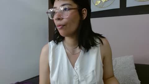 fresaanix online show from September 27, 2025, 11:26 am