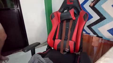 Alex Stone online show from November 5, 2025, 4:07 pm