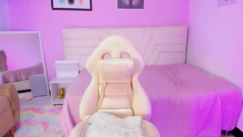 fresitalove01 online show from October 20, 2025, 2:50 pm