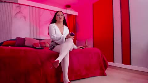 Freya online show from November 9, 2025, 10:13 am