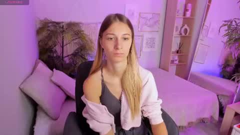 Laura online show from July 17, 2026, 7:37 am