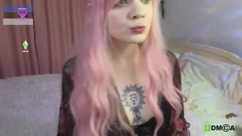 Freya online show from November 11, 2025, 9:26 pm