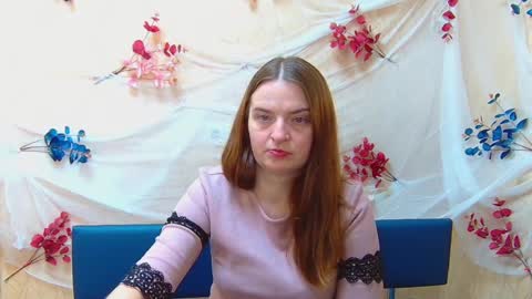 Snapshot of freyadak chatting on December 17, 2024, 12:23 am FreyaDak online show from December 17, 2024, 12:23 am