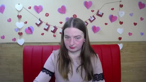 Snapshot of freyadak chatting on March 3, 2025, 6:22 pm FreyaDak online show from March 3, 2025, 6:22 pm