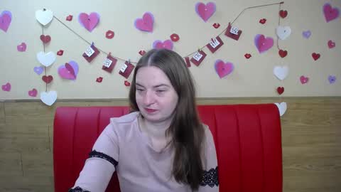 Snapshot of freyadak chatting on March 3, 2025, 9:26 pm FreyaDak online show from March 3, 2025, 9:26 pm