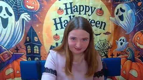 Snapshot of freyadak chatting on October 30, 2025, 7:14 pm FreyaDak online show from October 30, 2025, 7:14 pm