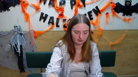 Snapshot of freyadak chatting on November 6, 2025, 6:31 pm FreyaDak online show from November 6, 2025, 6:31 pm