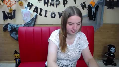 Snapshot of freyadak chatting on November 9, 2025, 12:03 pm FreyaDak online show from November 9, 2025, 12:03 pm