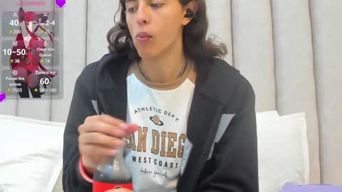 FREYA online show from January 7, 2025, 6:56 pm