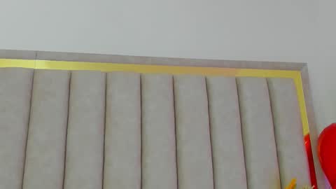 FREYA online show from October 8, 2025, 8:50 pm