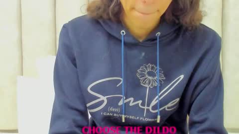 FREYA online show from November 1, 2025, 6:21 pm