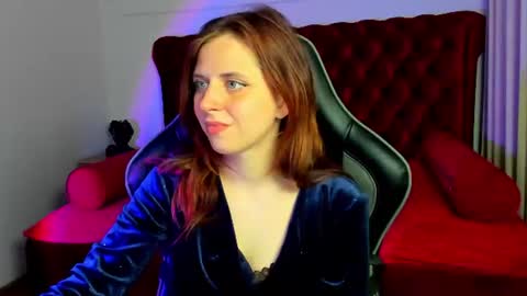 Snapshot of freyaveys chatting on June 18, 2026, 9:14 am FreyaVeys online show from June 18, 2026, 9:14 am