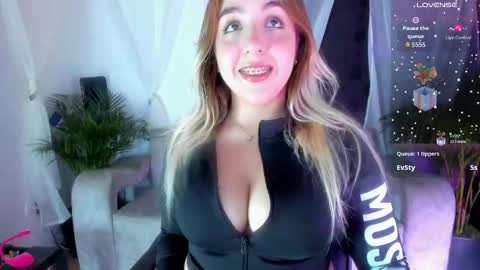 aura online show from September 22, 2025, 4:14 am