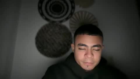 freyva_ online show from January 20, 2025, 9:46 am