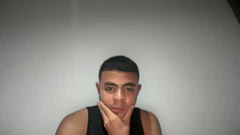 freyva_ online show from January 21, 2025, 2:11 am