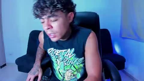 Snapshot of freyva_ chatting on June 14, 2026, 5:59 pm freyva_ online show from June 14, 2026, 5:59 pm