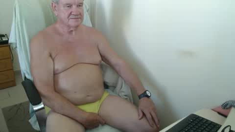 Snapshot of friar155 chatting on September 11, 2025, 11:21 am friar155 online show from September 11, 2025, 11:21 am