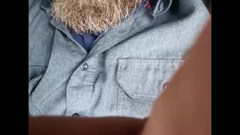 Snapshot of frickish chatting on December 9, 2024, 6:25 pm Frickish online show from December 9, 2024, 6:25 pm