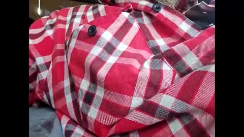 Snapshot of frickish chatting on January 6, 2025, 3:51 pm Frickish online show from January 6, 2025, 3:51 pm