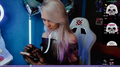 Frida A boost to fortune for the one who gives a thumbs up and a bonus lucky for those who support me by joining the fanclub online show from January 23, 2025, 2:28 pm