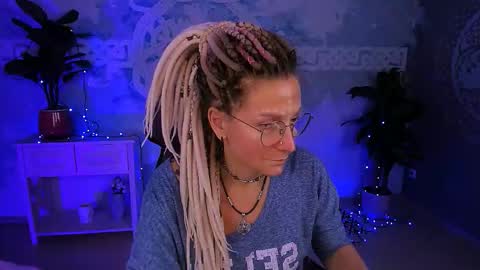 Frida Tander online show from February 23, 2026, 9:17 am