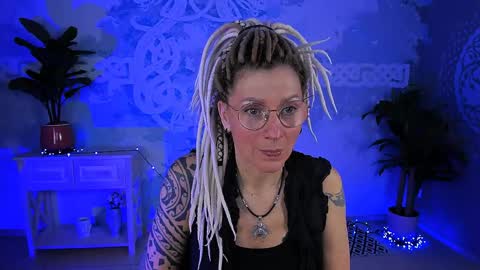 Snapshot of fridatander chatting on May 2, 2026, 5:23 am Frida Tander online show from May 2, 2026, 5:23 am