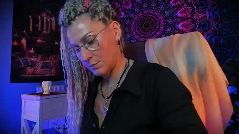 Snapshot of fridatander chatting on June 5, 2026, 6:52 am Frida Tander online show from June 5, 2026, 6:52 am