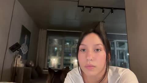 Snapshot of friend_foryou chatting on February 21, 2025, 6:26 pm Lina online show from February 21, 2025, 6:26 pm