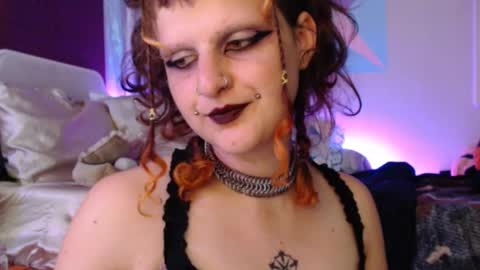 cherry online show from September 11, 2025, 4:23 am