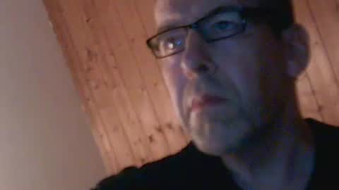fromgermanywithlove1 online show from June 7, 2026, 2:48 am