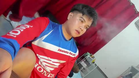 Snapshot of frostbite_69 chatting on November 3, 2025, 5:36 pm GABBY online show from November 3, 2025, 5:36 pm