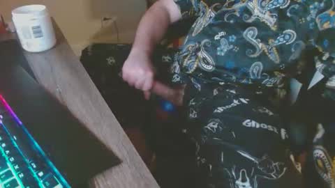 frozen_ice online show from March 22, 2026, 5:49 pm