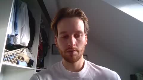 Snapshot of frozenyoga chatting on January 3, 2025, 12:41 pm frozenyoga online show from January 3, 2025, 12:41 pm