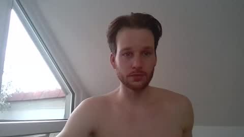 Snapshot of frozenyoga chatting on March 12, 2025, 2:01 pm frozenyoga online show from March 12, 2025, 2:01 pm