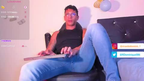 Snapshot of fuck_hardlove chatting on December 20, 2024, 1:14 am Ricardodominic 1 MODELO INDEPENDIENTE online show from December 20, 2024, 1:14 am