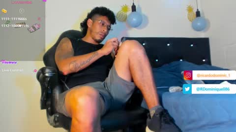 Snapshot of fuck_hardlove chatting on January 27, 2025, 9:33 pm Ricardodominic 1 MODELO INDEPENDIENTE online show from January 27, 2025, 9:33 pm