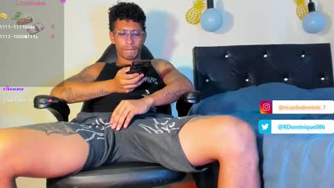 Snapshot of fuck_hardlove chatting on February 2, 2025, 10:39 pm Ricardodominic 1 MODELO INDEPENDIENTE online show from February 2, 2025, 10:39 pm
