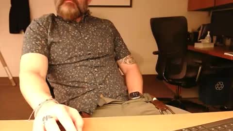 Snapshot of fuckadilf chatting on December 17, 2024, 3:39 pm fuckadilf online show from December 17, 2024, 3:39 pm