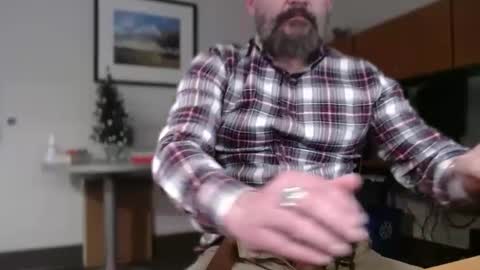 Snapshot of fuckadilf chatting on December 24, 2024, 3:47 pm fuckadilf online show from December 24, 2024, 3:47 pm