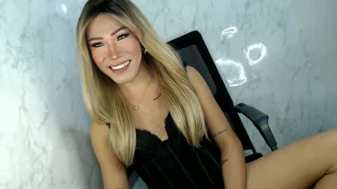 Snapshot of fuckerjenny8 chatting on June 18, 2026, 5:50 pm sweetyJENNY online show from June 18, 2026, 5:50 pm
