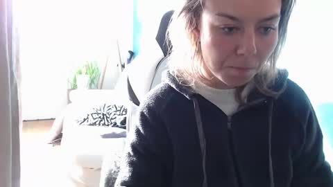 La online show from October 19, 2025, 2:50 pm