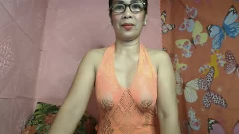 mariposa online show from October 19, 2025, 4:07 pm