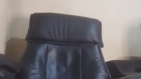 Phill    online show from November 23, 2025, 5:35 pm