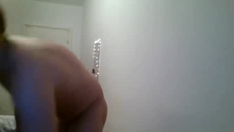 Snapshot of fuckmales chatting on November 26, 2025, 11:17 pm fuckmales online show from November 26, 2025, 11:17 pm