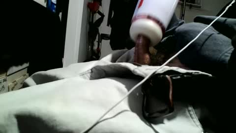 fuckmeallday1975 online show from February 21, 2026, 9:21 am