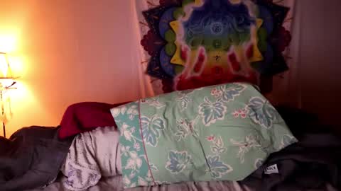 Snapshot of fuckmypussyplz1 chatting on March 1, 2025, 10:45 am fuckmypussyplz1 online show from March 1, 2025, 10:45 am