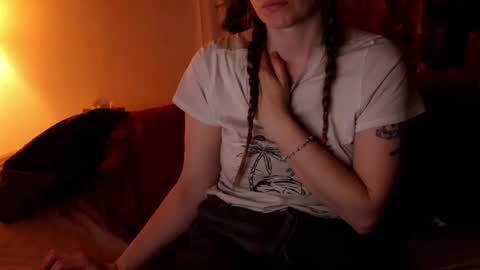 Snapshot of fuckmypussyplz1 chatting on March 8, 2025, 10:00 am fuckmypussyplz1 online show from March 8, 2025, 10:00 am